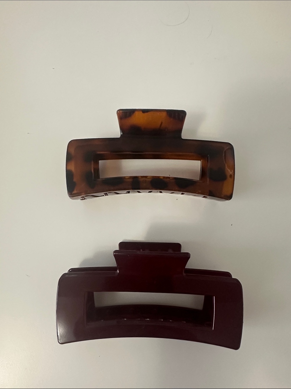 Tortoiseshell & Deep Burgundy Rectangle Claw clips